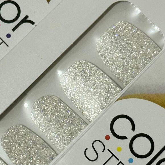 New Color Street “Home Sleet Home” Sparkly White Glitter Nail Strips - Picture 1 of 1